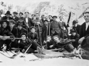 Tra lo sci alpino, il telemark e lo sci di fondo…
