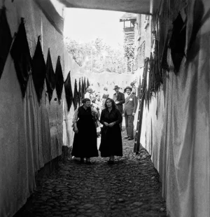 Sposà: addobbare le vie per il passaggio del Santissimo